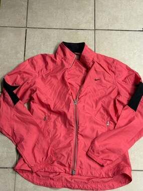 Vintage Nike Pink and Black Women's Lightweight Windbreaker Track Jacket